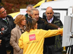 La Consejera de Presidencia y Justicia de la Comunidad de Madrid, Regina Plañiol, visita un retén de Matinsa en Lozoyuela